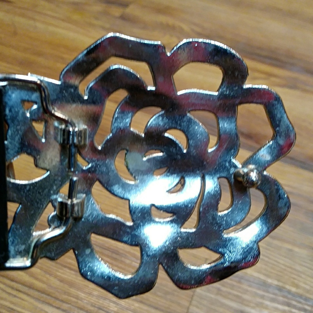 Belt - Picture 2 of 3